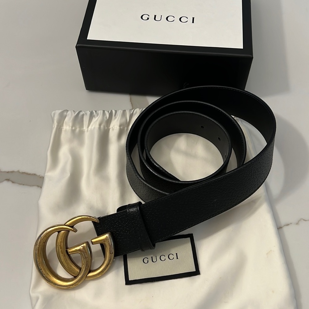 Women’s Gucci belt